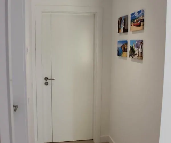 Casa Feliz * Lagos