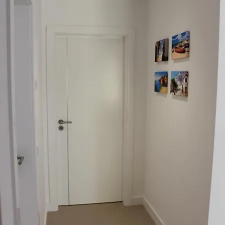 Casa Feliz * Lagos